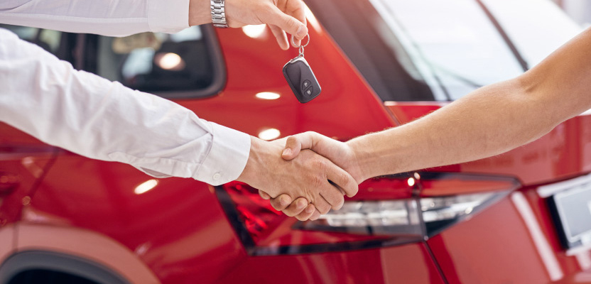 How to minimise risks while selling your car